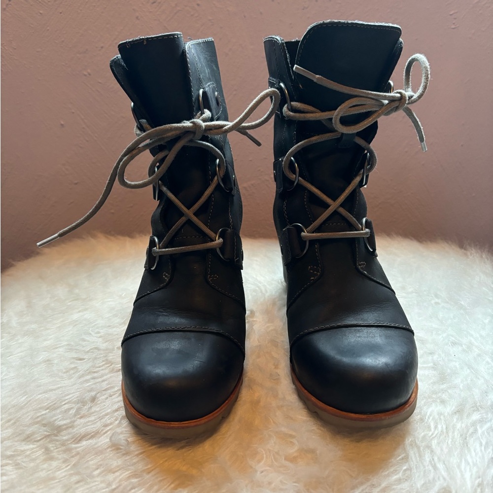 Sorel Joan of arc booties, black, size 6.5